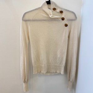 100% cashmere off-white sweater
